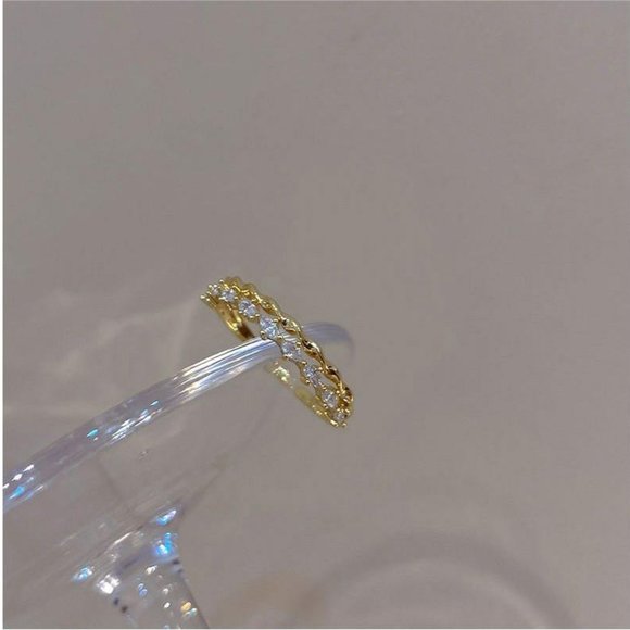 Thread Diamond Ring - Picture 2 of 2